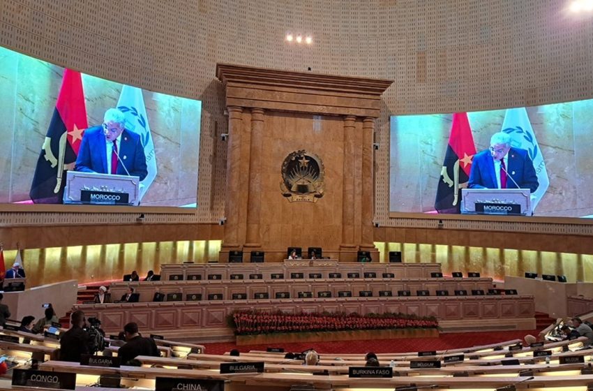  الجمعية العامة للاتحاد البرلماني الدولي: الوفد المغربي يتباحث مع رئيس الجمعية الوطنية الانتقالية لجمهورية الغابون