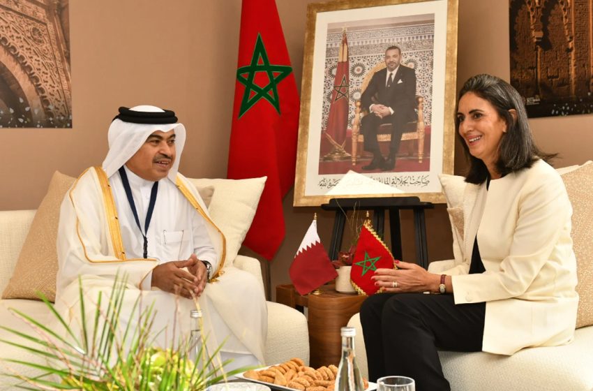  السيدة نادية فتاح تتباحث مع وزير المالية القطري