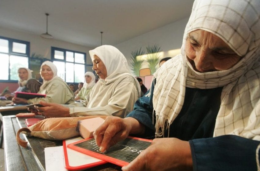  إطلاق مبادرة المهارات الرقمية لفائدة مكوني برامج محاربة الأمية بالمغرب