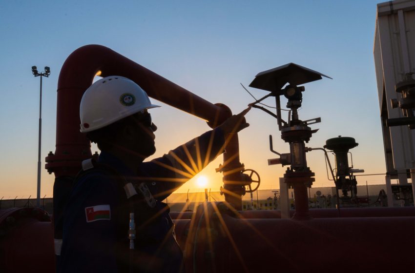 سلطنة عمان: 5.84 مليار دولار حجم الاستثمار بقطاع النفط والغاز في النصف الأول من 2023
