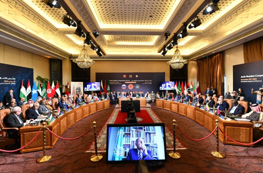  الأمين العام للجامعة العربية يشيد بالتعاون الممتد على كافة المستويات مع روسيا الاتحادية