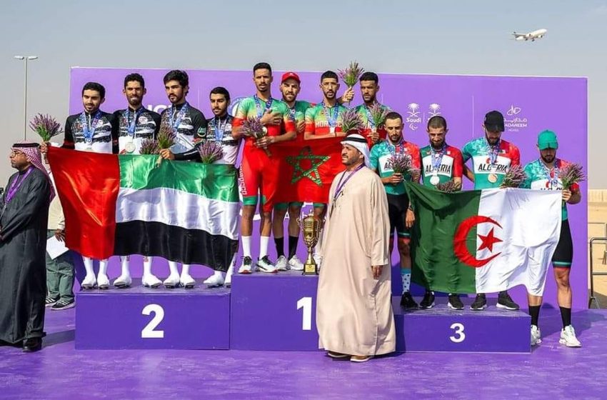  المنتخب المغربي للدراجات يتوج بذهبية البطولة العربية للسباقات على الطريق بالرياض