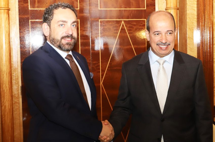  رئيس مجلس المستشارين يتباحث مع سفير تركيا بالمغرب