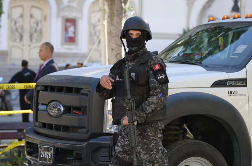 تفكيك خلية إرهابية من ستة عناصر بتونس