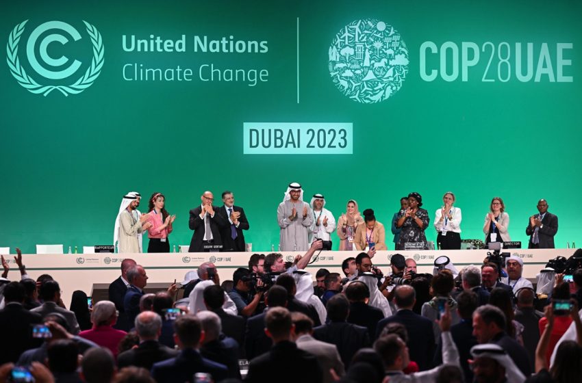  قمة المناخ 2023: دول العالم تتبنى اتفاقا تاريخيا بشأن مكافحة التغيرات المناخية