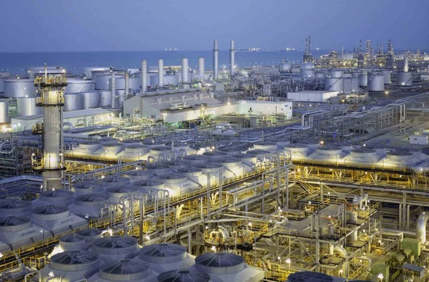  موديز تتوقع نمو القطاع غير النفطي بالسعودية ب4 في المئة سنويا حتى 2030