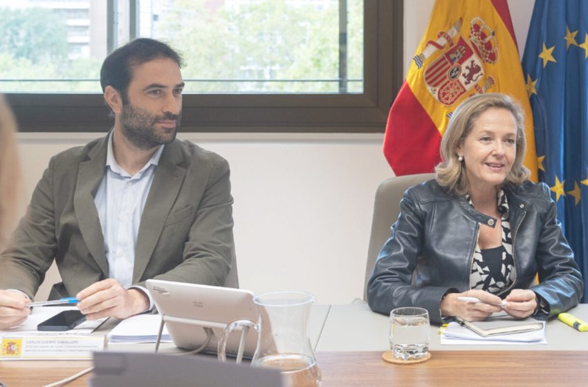  بيدرو سانشيز يعين وزيرا جديدا للاقتصاد