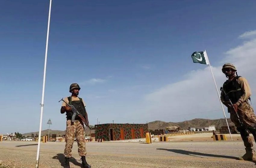 مقتل 5 جنود باكستانيين في انفجار بإقليم بلوشستان