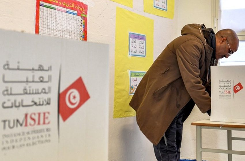 تونس: تحديد موعد الانتخابات الرئاسية في البلاد