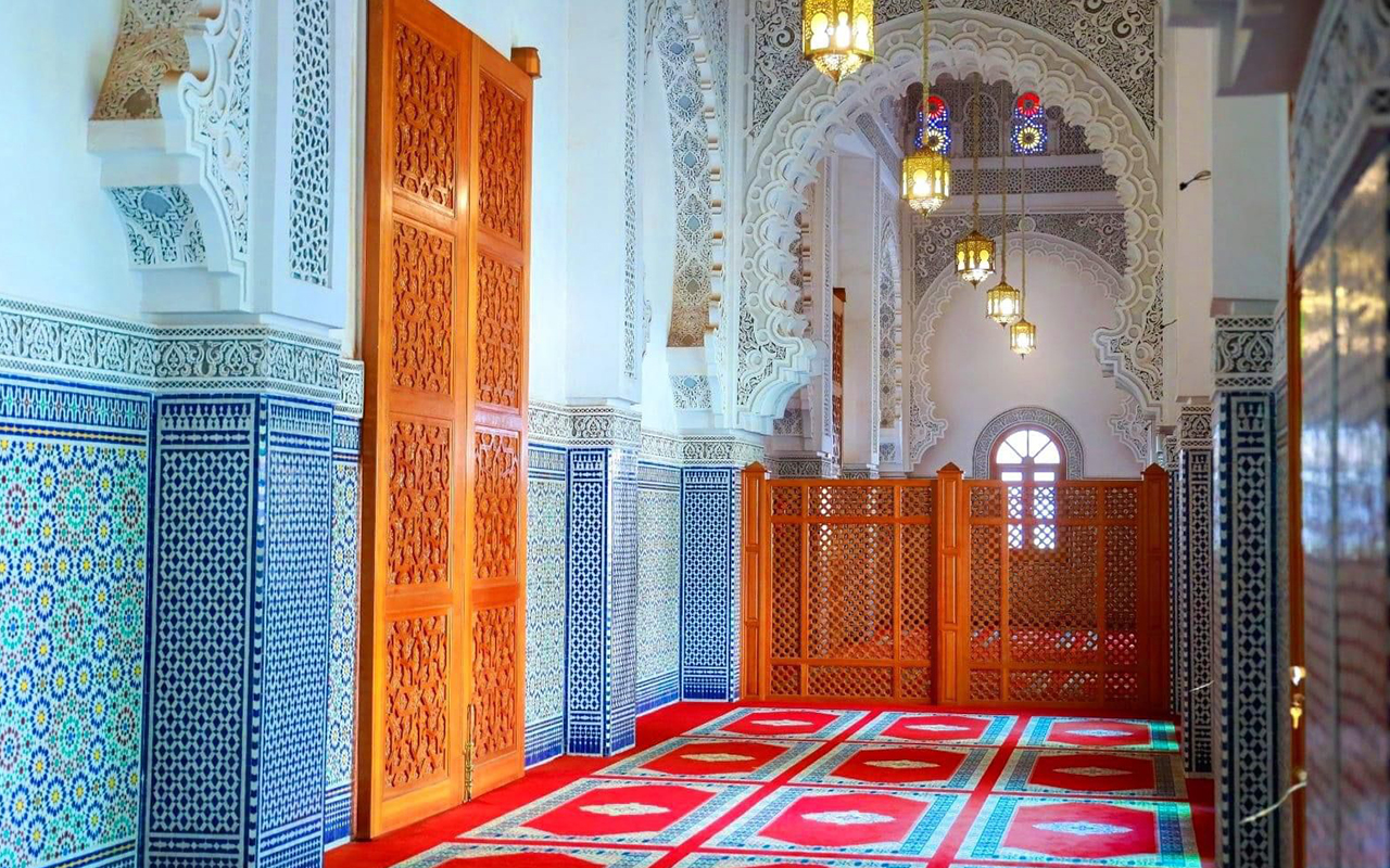 مسجد محمد السادس بكوناكري عربون وفاء للروابط التاريخية بين المملكة والشعب الغيني الشقيق