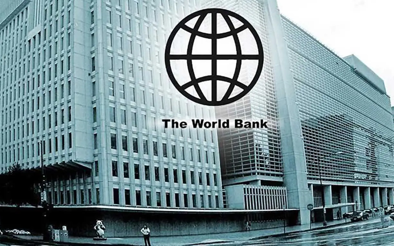 البنك الدولي: أسعار السلع الأولية العالمية تضر باحتمالات انخفاض التضخم