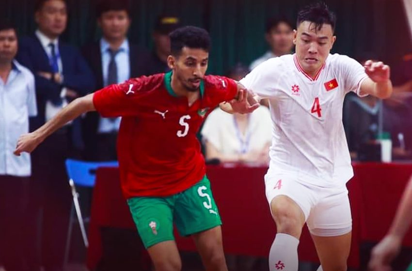  المنتخب الوطني الرديف لكرة القدم داخل القاعة يتعادل مع المنتخب الفيتنامي الأول (3-3)