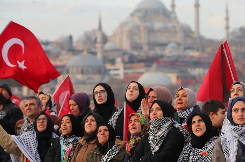 تركيا: تعبئة أكثر من 590 ألف عنصر أمن لتأمين الانتخابات المحلية