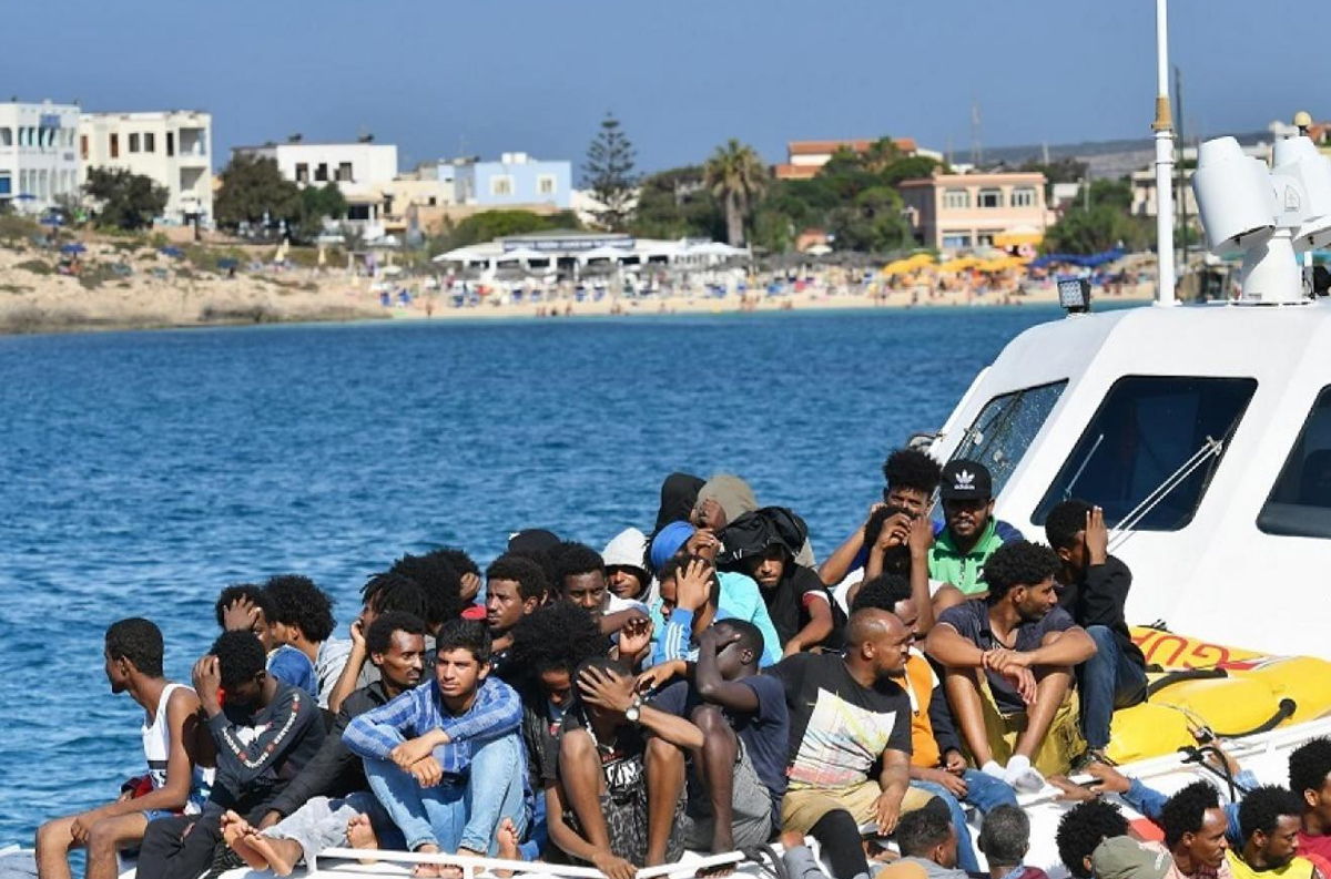 الهجرة غير الشرعية: ارتفاع قياسي في عمليات العبور من تونس