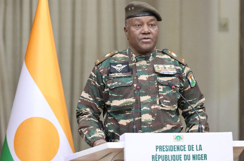  النيجر: رئيس المجلس الانتقالي يعلن حل مجالس الجماعات الترابية