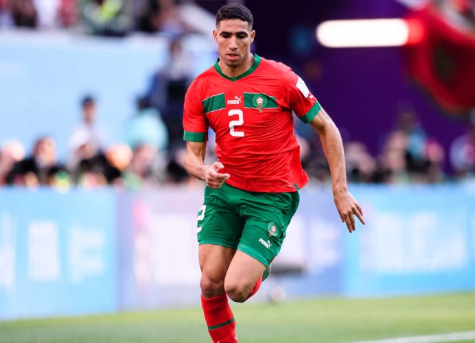 جائزة مارك فيفيان فويه 2025: أشرف حكيمي يتوج كأفضل لاعب إفريقي في الدوري الفرنسي
