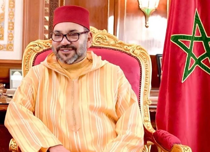 جلالة الملك يهنئ أعضاء المنتخب الوطني لكرة القدم داخل القاعة للسیدات بمناسبة فوزه بكأس إفریقیا للأمم 2025