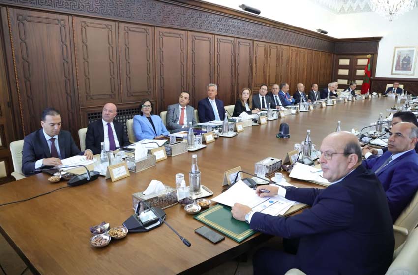  مجلس الحكومة يتابع عرضا حول المحاكم الإدارية