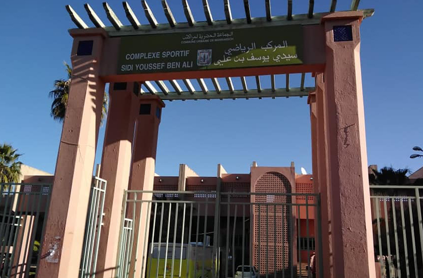  كرة القدم.. المركب الرياضي سيدي يوسف بنعلي بمراكش يكتسي العشب الاصطناعي من الجيل الجديد