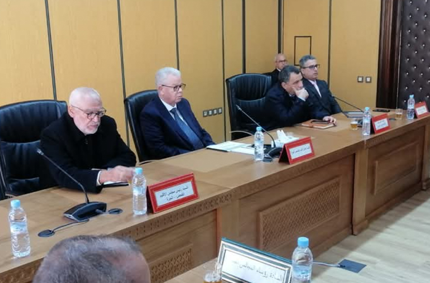  المصادقة على تصاميم تحديد مدارات 55 دوارا بإقليم الفحص-أنجرة