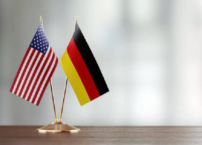 ألمانيا تتفق مع الولايات المتحدة على إيجاد حل سريع للنزاعات التجارية