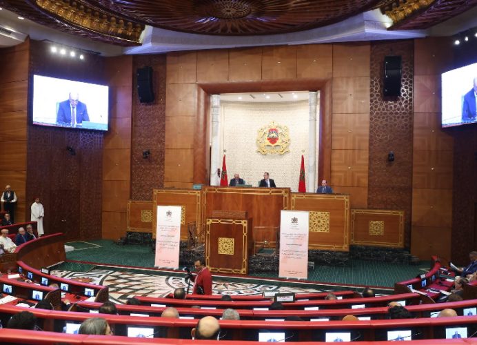الأحزاب الوطنية تؤكد انخراطها القوي، تحت قيادة جلالة الملك، في معركة الدفاع عن الوحدة الترابية للمملكة (ندوة)