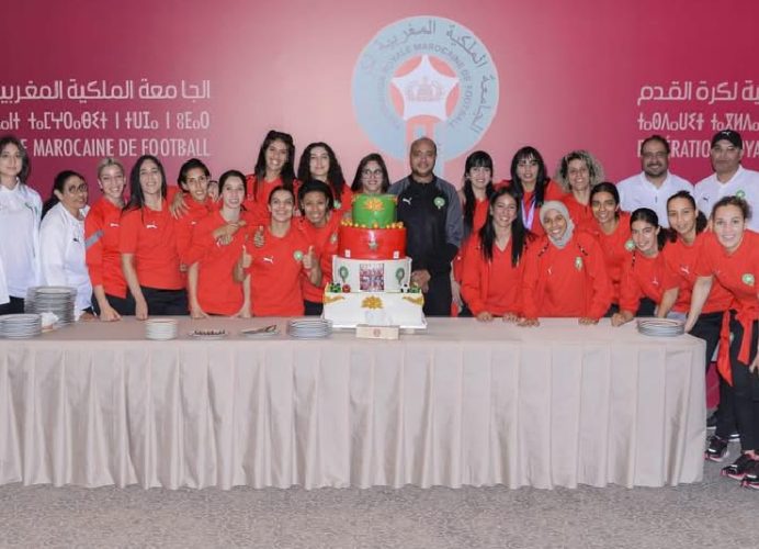 الجامعة الملكية المغربية لكرة القدم تحتفي بالمنتخب الوطني النسوي المتوج بكأس إفريقيا داخل القاعة