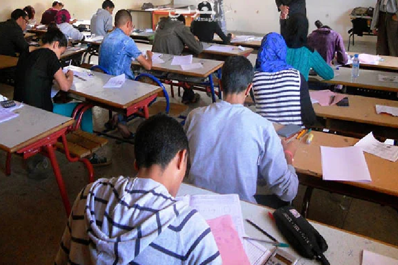 77122 مترشحة ومترشحا لاجتياز امتحانات السنة الثانية باكالوريا دورة 2025 بجهة الرباط سلا القنيطرة (بلاغ)