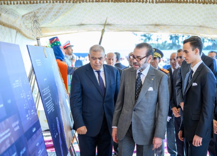 جلالة الملك يعطي انطلاقة إحداث منصة المخزون والاحتياطات الأولية لجهة الرباط- سلا- القنيطرة، تجسيد للنموذج المغربي في الصمود في مواجهة الكوارث