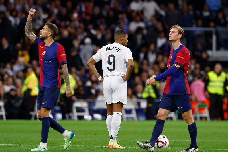 مباراة الكلاسيكو : فوز برشلونة على ريال مدريد ضمن منافسات الجولة الـ35 من الدوري الإسباني