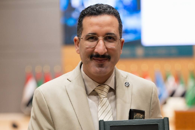 جامعة نايف العربية للعلوم الأمنية تتوج إطارا جامعيا مغربيا بجائزة التميز في التعلم الالكنروني