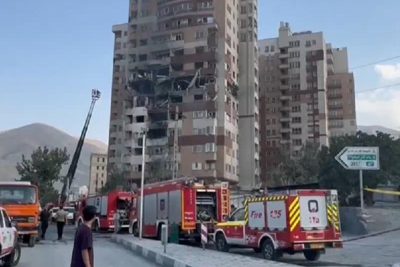 إسرائيل-إيران .. تجدد تبادل الضربات وسط قلق المنتظم الدولي