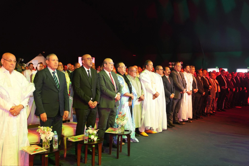 افتتاح أشغال ندوة بالعيون حول موضوع “من شرعية التاريخ إلى رهانات المستقبل”