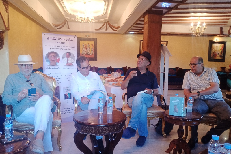 طنجة .. ندوة تبحث تأثير الرقمنة والوسائط الجديدة على الفرد والمجتمع