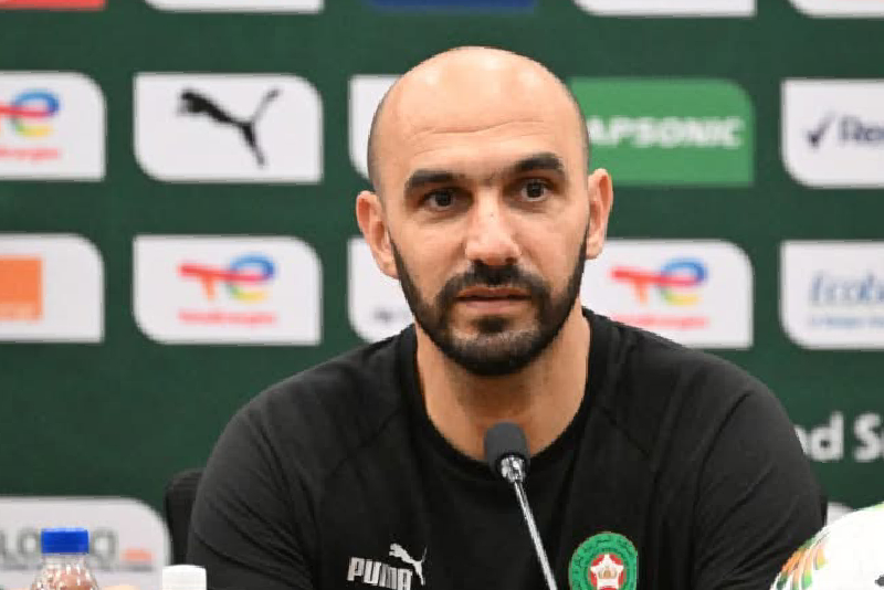 وليد الركراكي يشارك في مؤتمر للمدربين نظمه الاتحاد الملكي الإسباني لكرة القدم