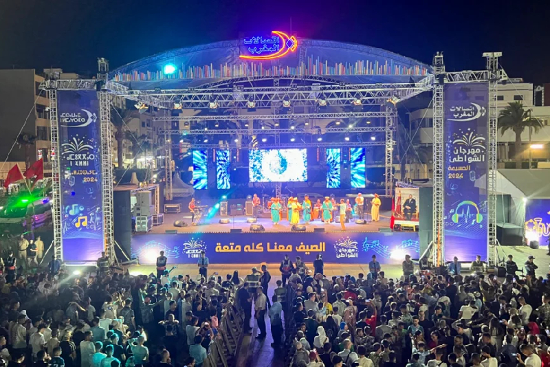 الحسيمة.. افتتاح فعاليات مهرجان الشواطئ لاتصالات المغرب بسهرة غنائية حاشدة
