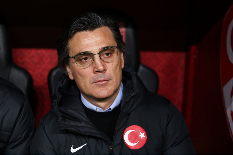 تركيا.. تمديد عقد مدرب المنتخب التركي مونتيلا لعامين إضافيين