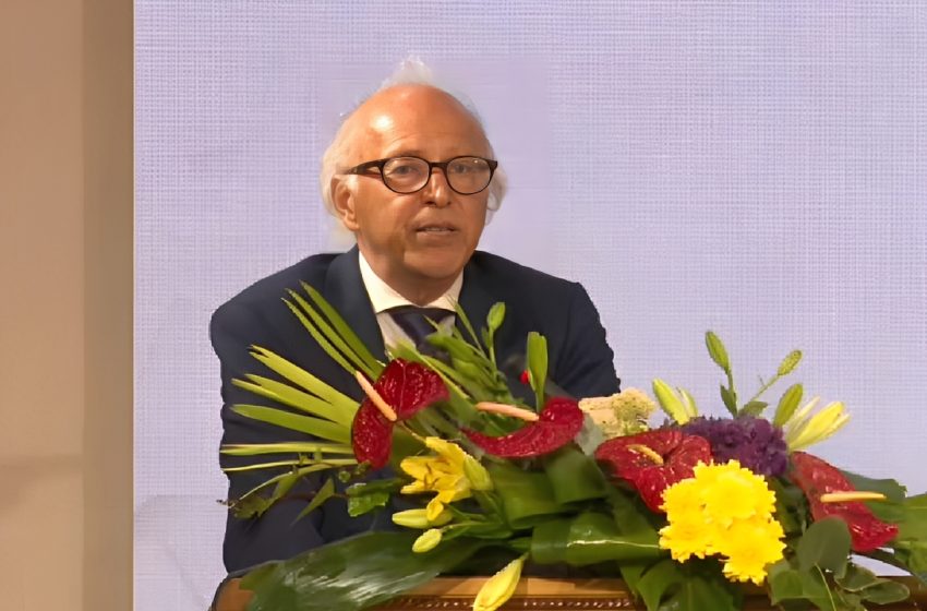 التحديات المتزايدة على الساحة الدولية تتطلب التزاما متجددا من أجل السلام والعدالة (رئيس معهد القانون الدولي)