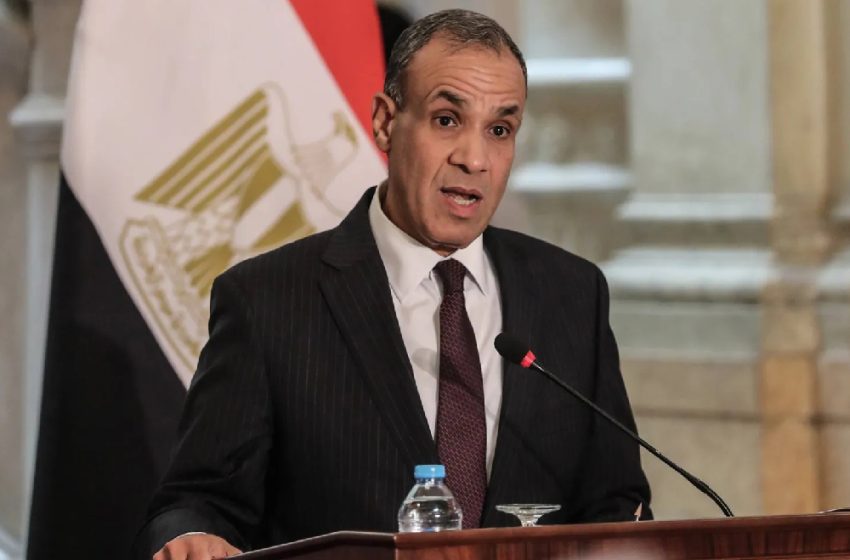 وزير الخارجية المصري يجدد التأكيد على تضامن بلاده مع الشعب الفلسطيني ورفض حملة التجويع المتعمدة