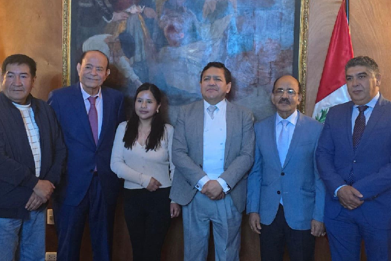 وفد من مجلس المستشارين يتباحث مع الرئيسة الجديدة للبرلمان الأنديني في أول لقاء رسمي لها