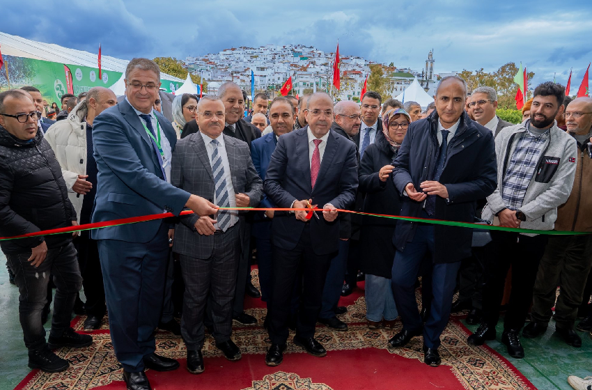  السيد البواري يفتتح فعاليات الدورة الثالثة للمعرض الوطني للزيتون بوزان