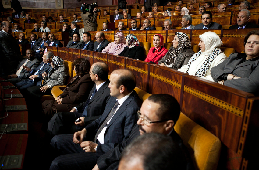 الانتخابية . نحو إقرار آليات إضافية لدعم تمثيلية النساء داخل المؤسسة النيابية وتعزيز مشاركتهن في عملية تأسيس الأحزاب الس