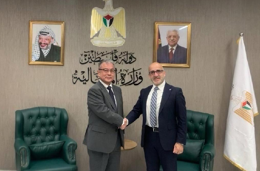  اليابان تجدد التزامها بدعم الموازنة الفلسطينية بـ 10 ملايين دولار