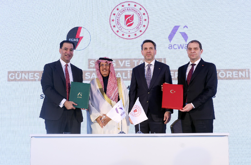 إسطنبول.. توقيع اتفاق استراتيجي بين تركيا والسعودية لتعزيز إنتاج الطاقة الشمسية