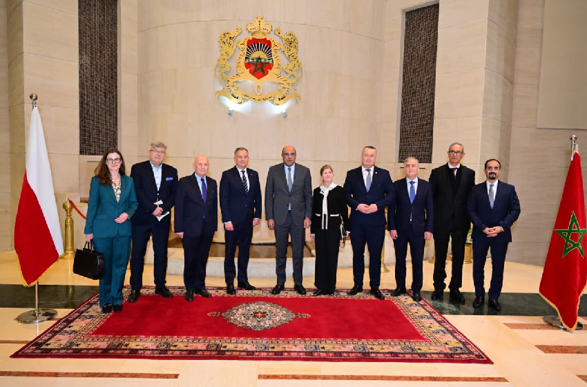  السيد ولد الرشيد يتباحث بالرباط مع رئيس مجموعة الصداقة البرلمانية المغربية-البولندية