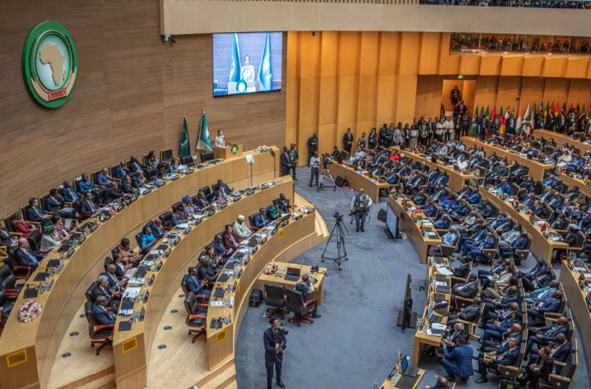  القمة الـ39 للاتحاد الإفريقي: المغرب يجدد التزامه بالمساهمة في تعزيز العمل الإفريقي المشترك وفقا للرؤية الملكية المستنيرة