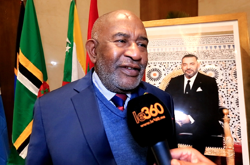 جزر القمر يجري تعديلا حكوميا