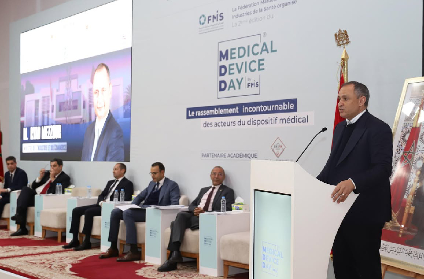 السيد مزور يبرز الإمكانات التكنولوجية والاقتصادية القوية لصناعة المستلزمات الطبية